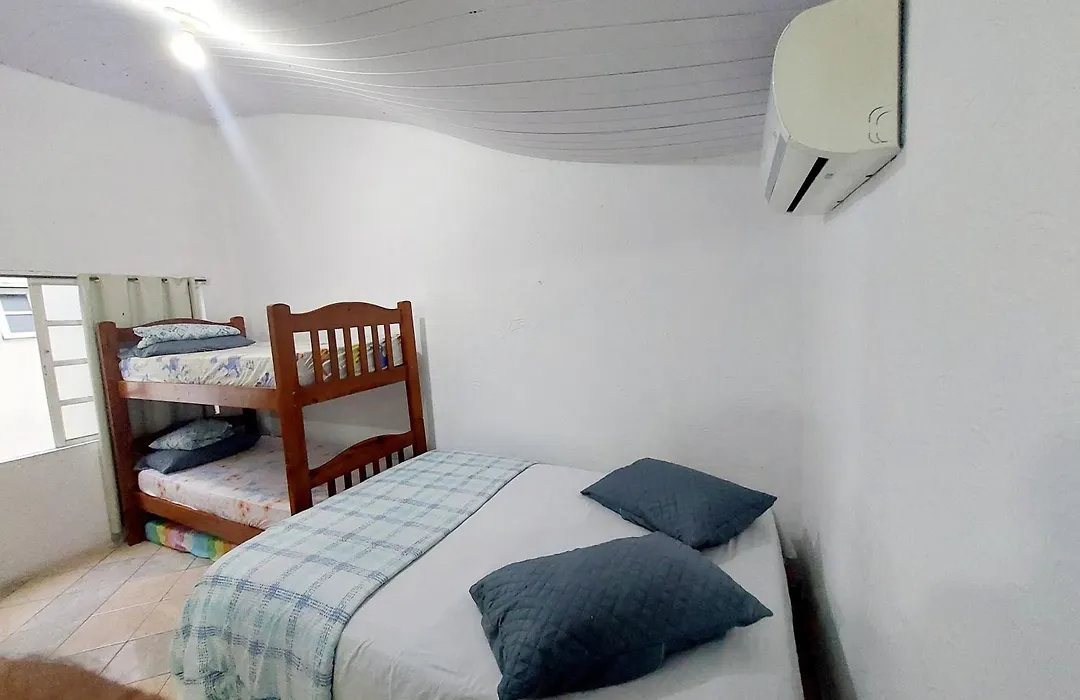 Suite Com Cozinha E Ar Perto Da Praia Das Dunas-1