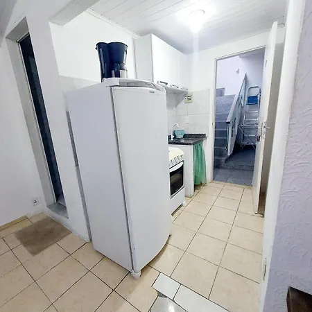 Suite Com Cozinha E Ar Perto Da Praia Das Dunas-2